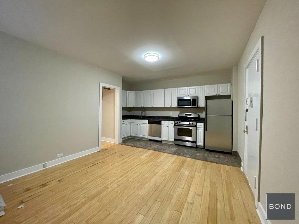 652 West 189 Street #4N, Manhattan, NY 10040 1