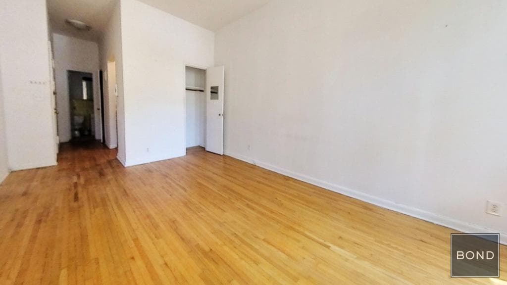 350 East 76 Street #5D, Manhattan, NY 10021 2