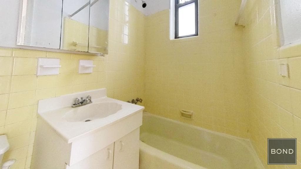 350 East 76 Street #5D, Manhattan, NY 10021 4