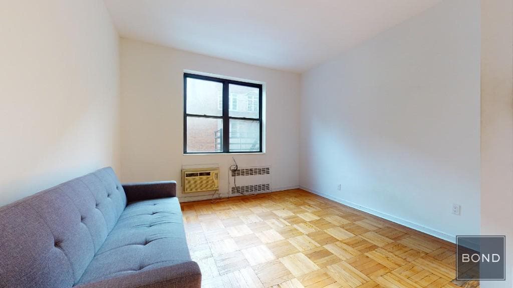 219 East 76 Street #2A, Manhattan, NY 10021 1