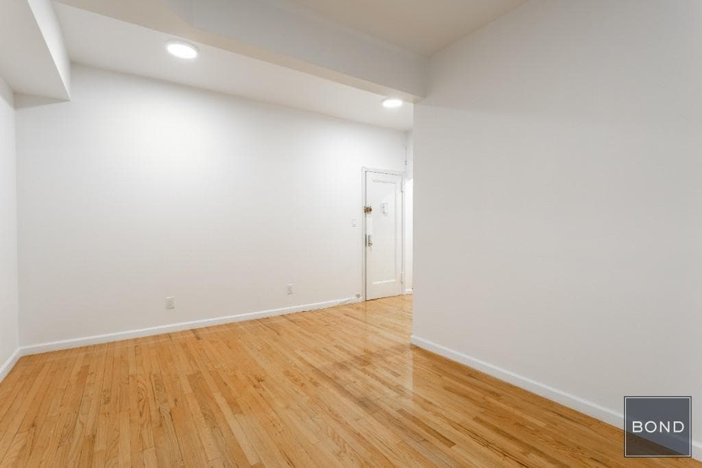 227 Riverside Drive #5A, Manhattan, NY 10025 2