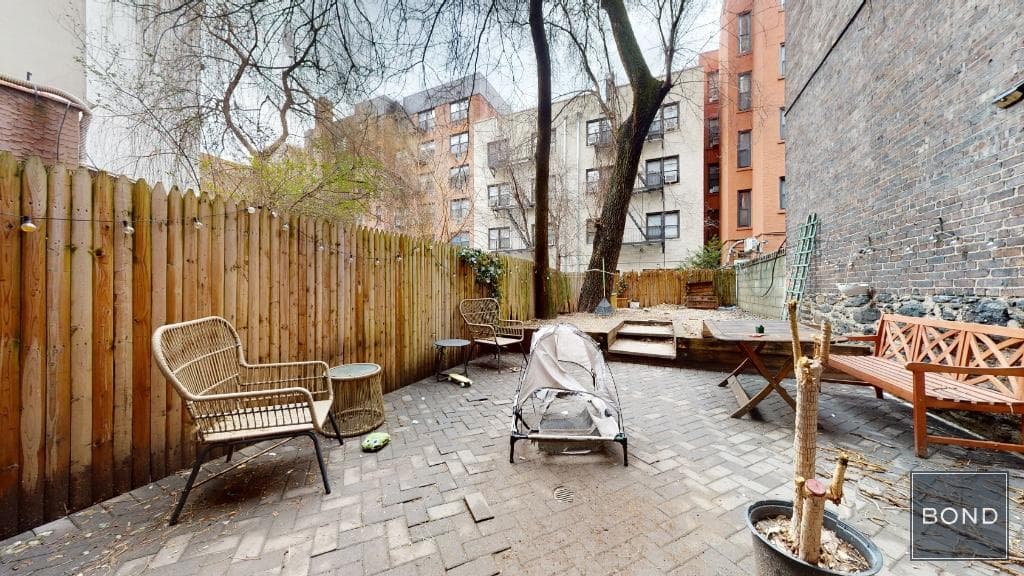 228 East 84 Street #1C, Manhattan, NY 10028 1