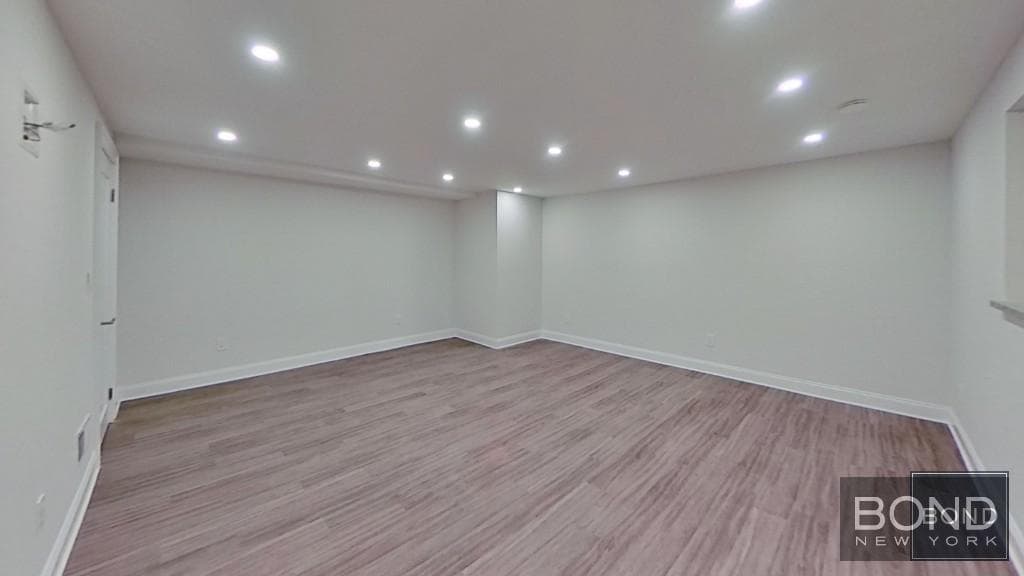 19-24 22 Drive #1B, Queens, NY 11105 - Image 11