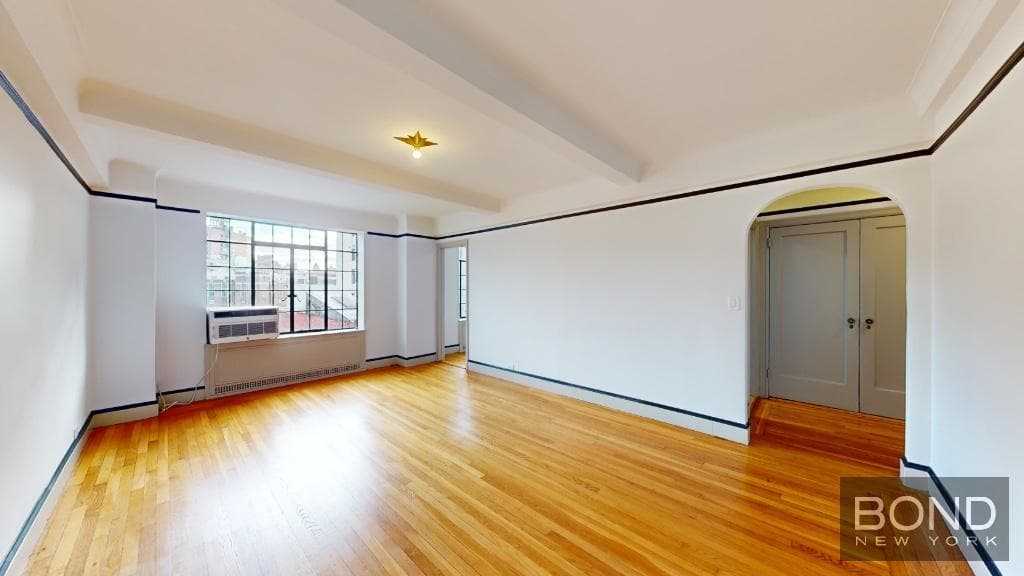 7 Christopher Street #5C, Manhattan, NY 10014 1