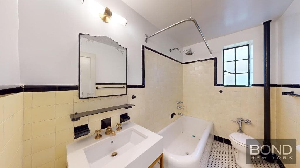 7 Christopher Street #5B, Manhattan, NY 10014 - Image 4