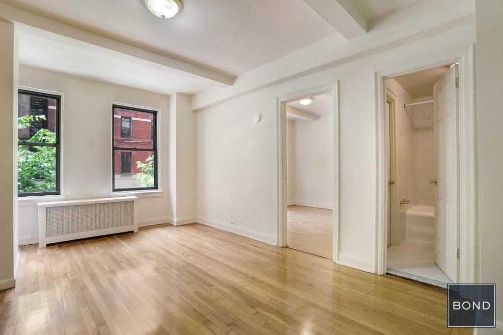 301 East 38 Street #2B, Manhattan, NY 10016 1