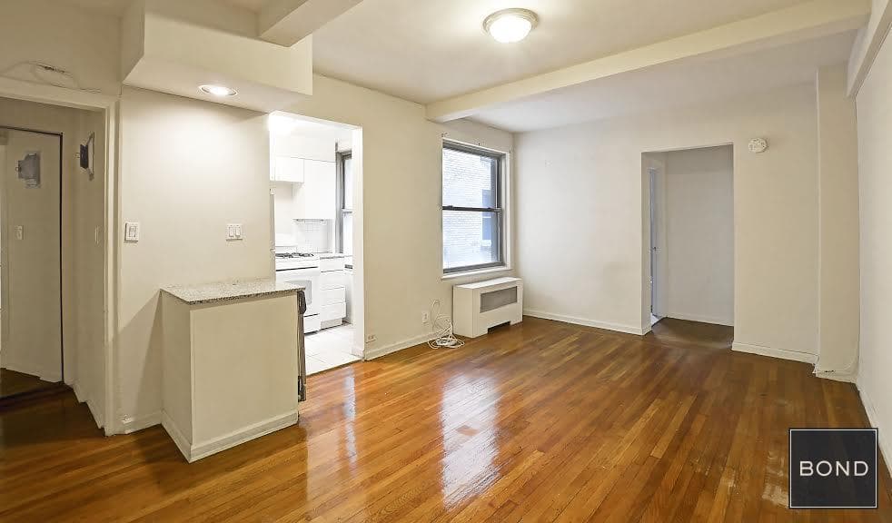 301 East 38 Street #4I, Manhattan, NY 10016 1