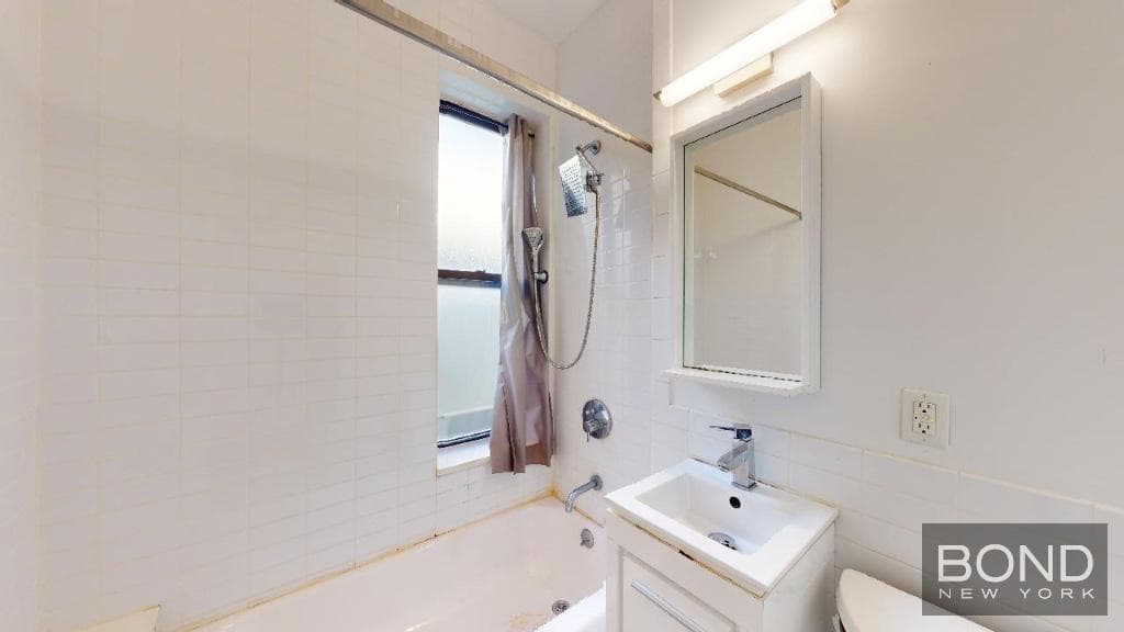 17 West 125 Street #5L, Manhattan, NY 10027 8