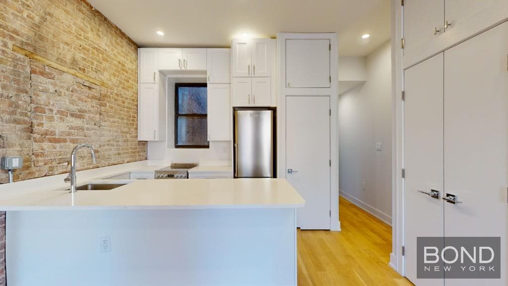 158 West 84 Street #4A, Manhattan, NY 10024 6