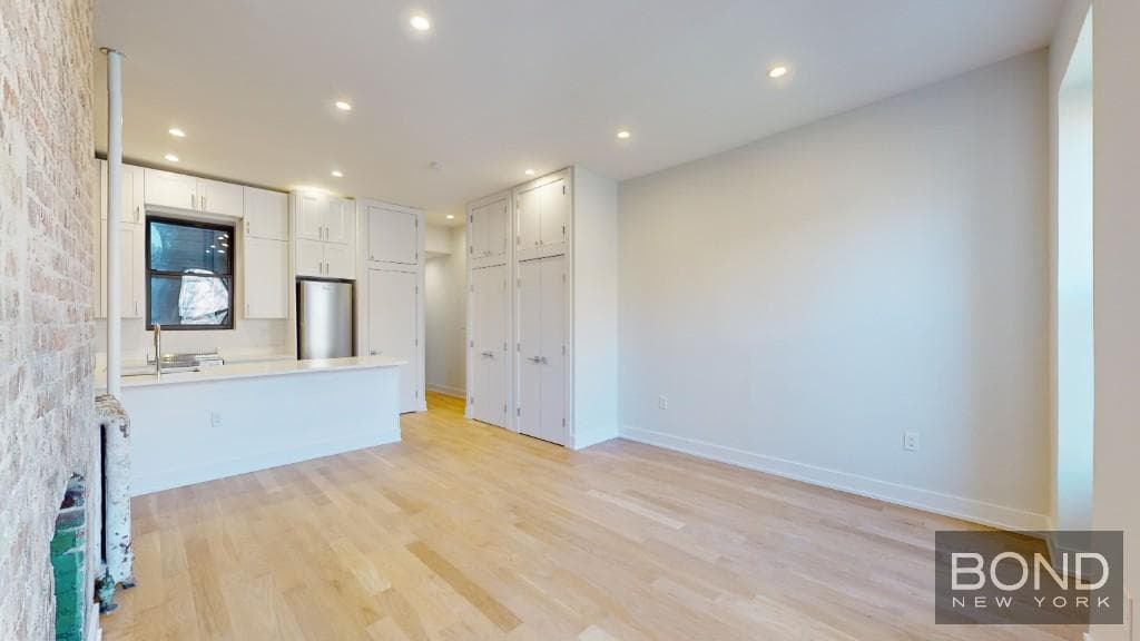 158 West 84 Street #4A, Manhattan, NY 10024 9