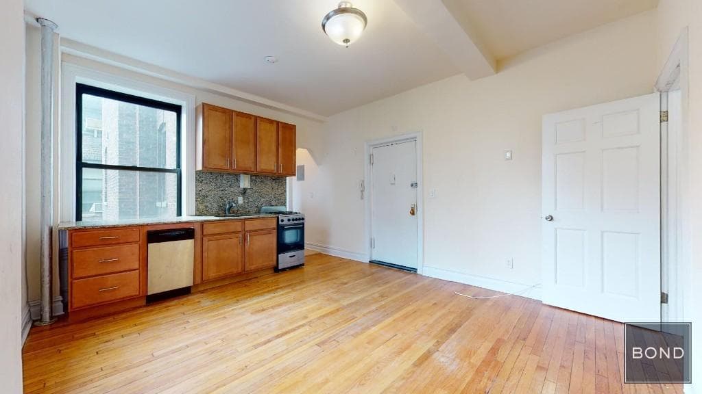 324 West 84 Street #53, Manhattan, NY 10024 1