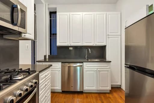 358 West 45 Street #D, Manhattan, NY 10036