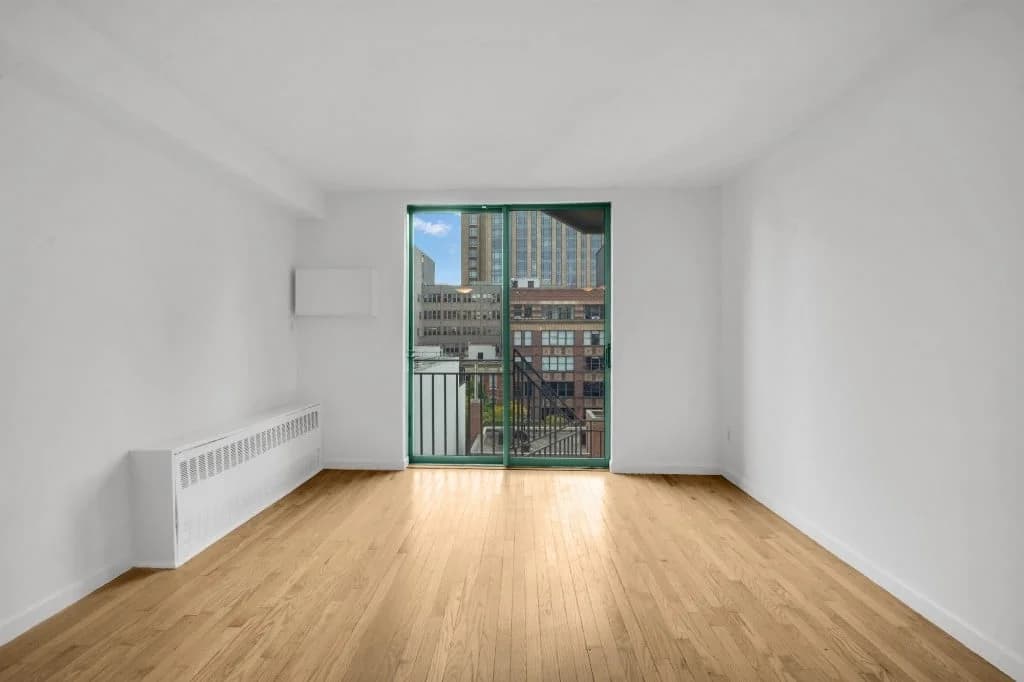 214 East 22 Street #4E, Manhattan, NY 10010 1