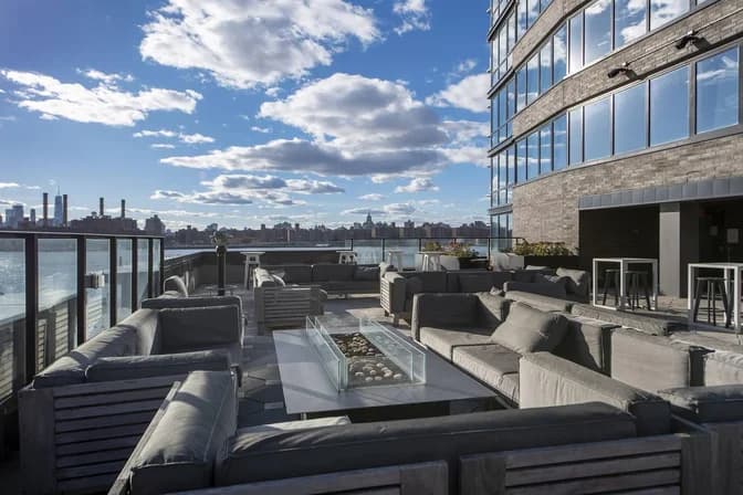 21 India Street #T.2707, Brooklyn, NY 11222