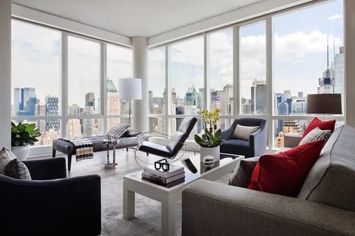 450 West 42 Street #18H, Manhattan, NY 10036
