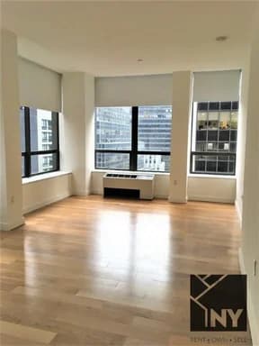 130 Water Street #2219, Manhattan, NY 10005