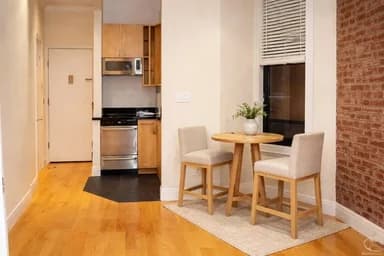 209 East 25 Street #3E, Manhattan, NY 10010