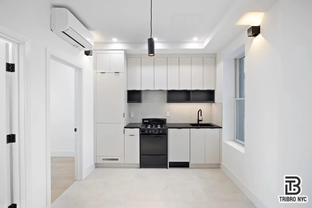 703 Coney Island Avenue #5, Brooklyn, NY 11218 1