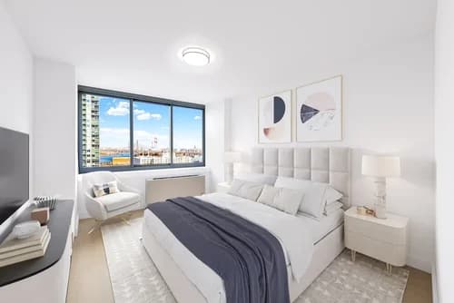 47-5 Center Boulevard #2406, Queens, NY 11109