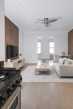 724 10 Avenue #1A, Manhattan, NY 10019