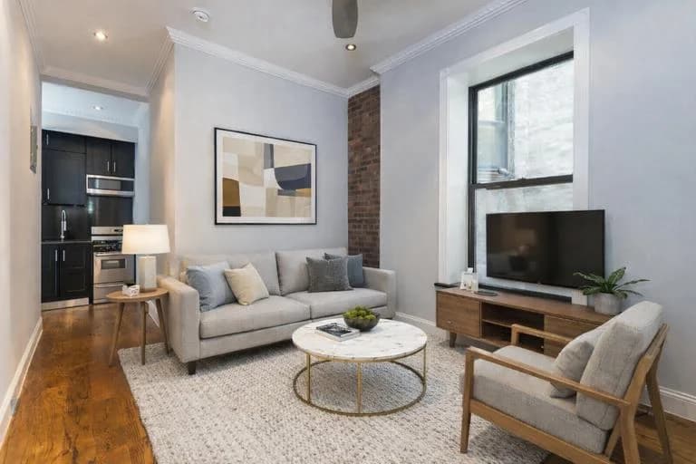15 West 103 Street #4C, Manhattan, NY 10025 1