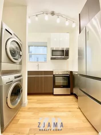 68 West 107 Street #23, Manhattan, NY 10025