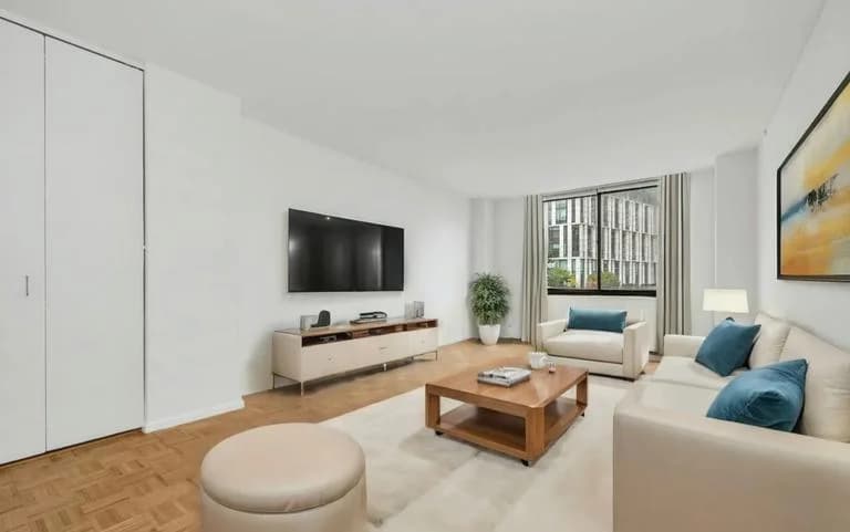 295 Greenwich Street #6, Manhattan, NY 10007 1