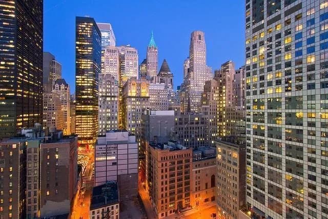 1B Hanover Street #18P, Manhattan, NY 10005