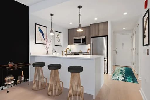 513 West 38 Street #8L, Manhattan, NY 10018
