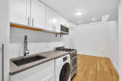 214 East 22 Street #1F, Manhattan, NY 10010