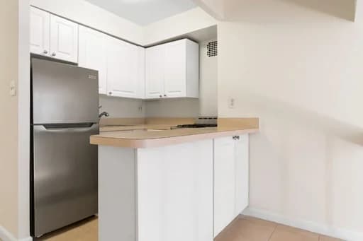 210 East 22 Street #1L, Manhattan, NY 10010
