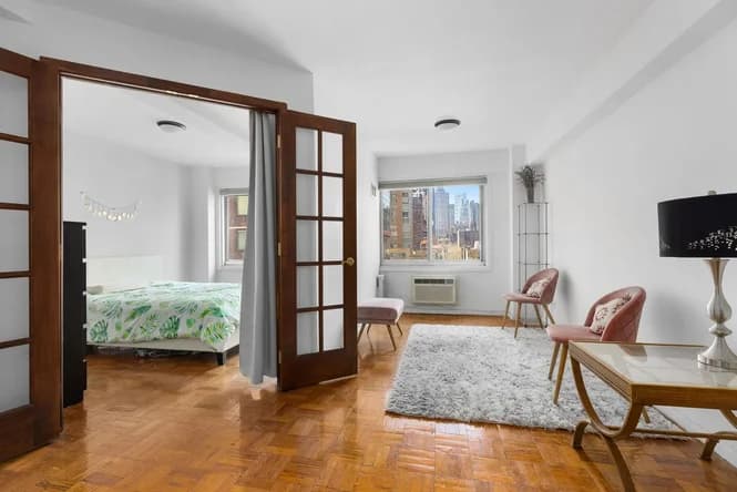 240 East 55 Street #9-H, Manhattan, NY 10022