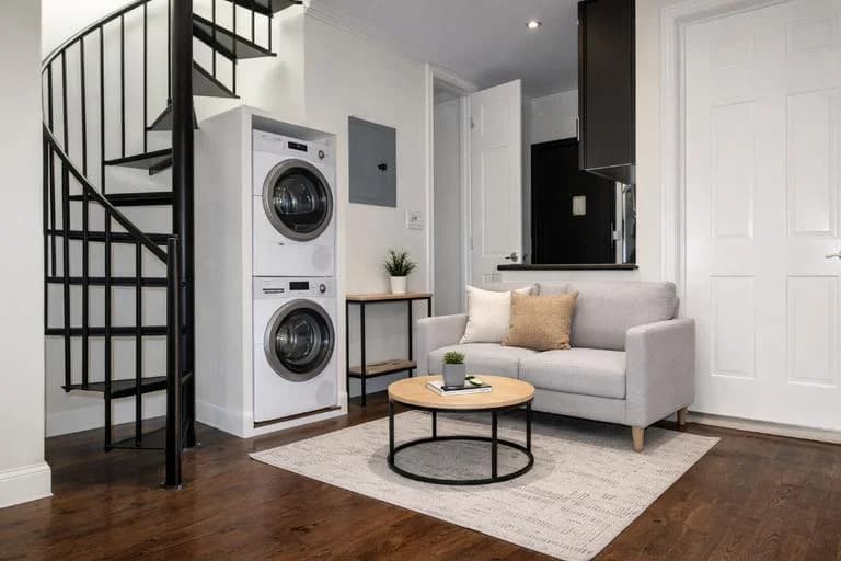 120 East 102 Street #4D, Manhattan, NY 10029 1