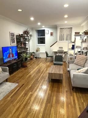 137 West 82 Street #A, Manhattan, NY 10024
