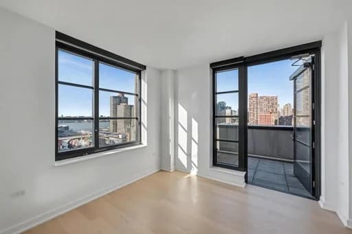 513 West 38 Street #H16, Manhattan, NY 10018