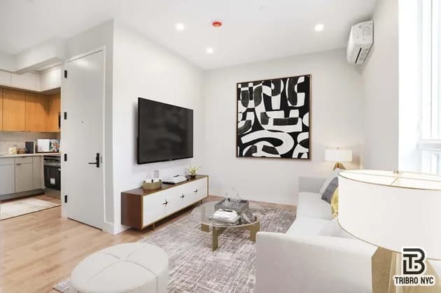 92 Manhattan Avenue #1B, Brooklyn, NY 11206