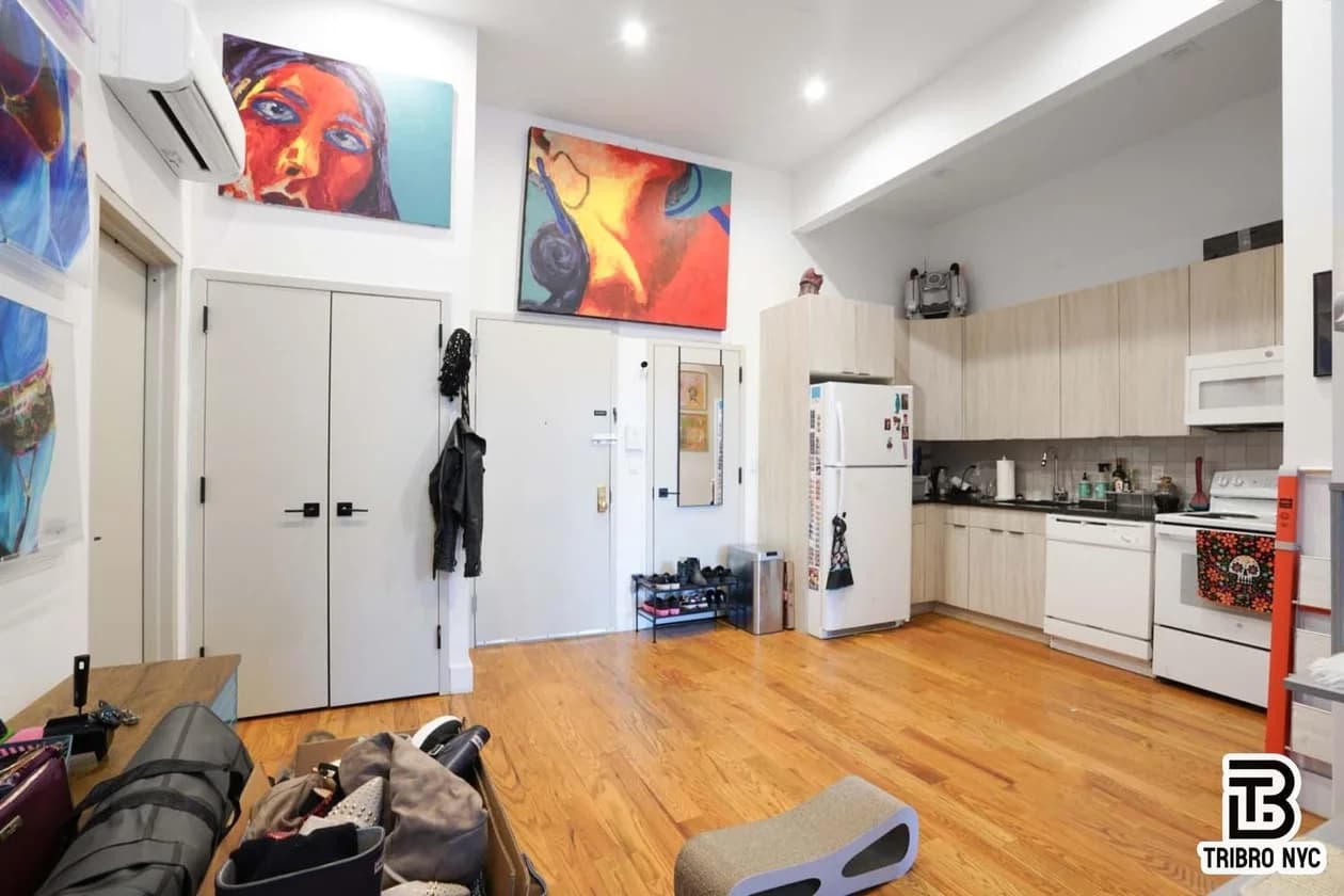 1068 Putnam Avenue #3F, Brooklyn, NY 11221 1