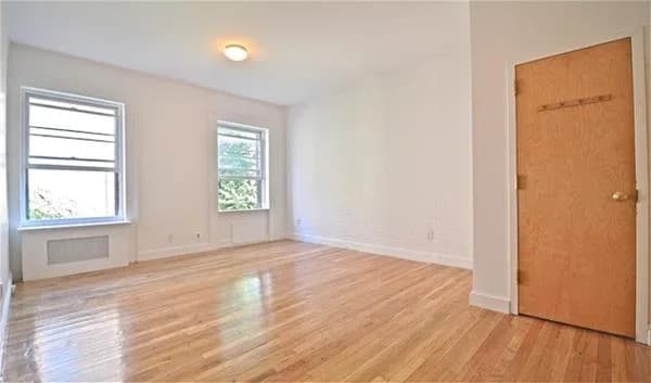 361 West 20 Street #3-B, Manhattan, NY 10011