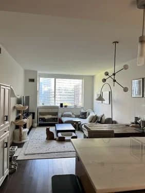 200 North End Avenue #6J, Manhattan, NY 10282