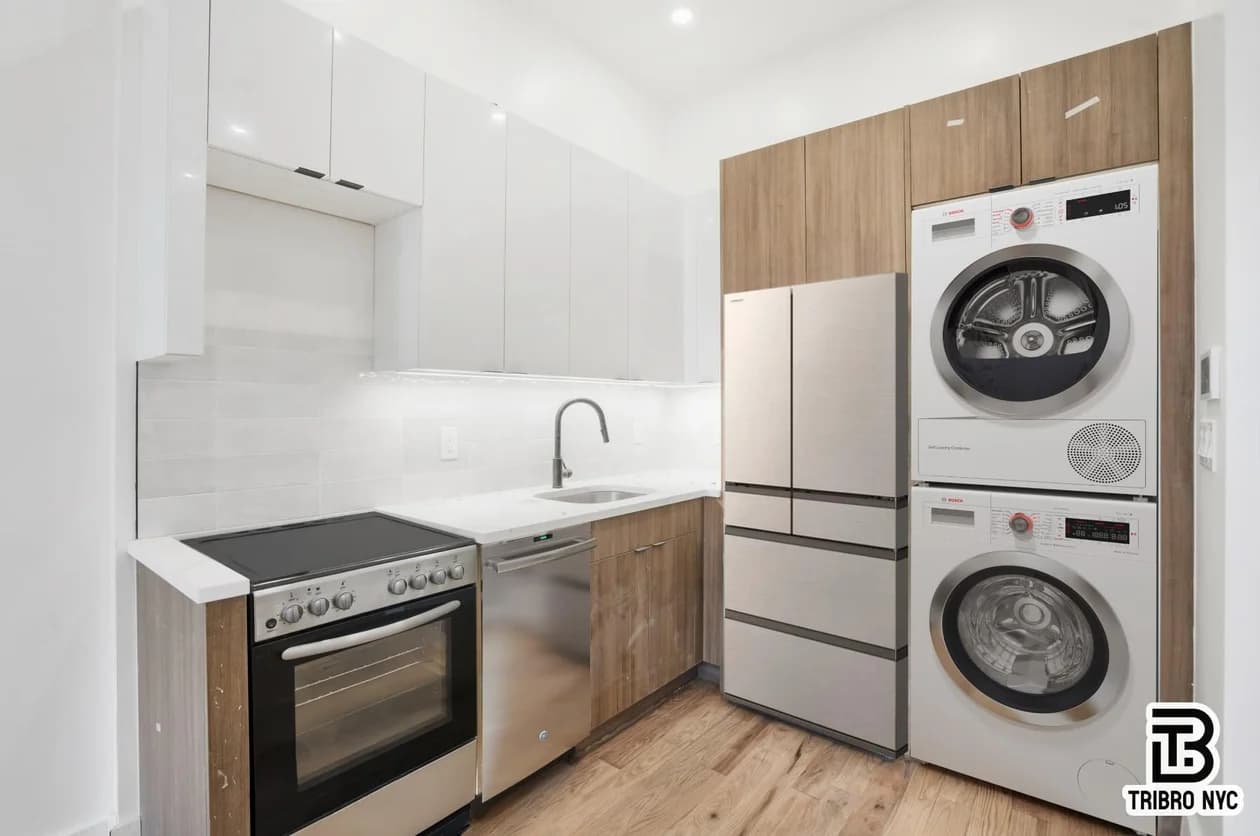 1112 Fulton Street #3D, Brooklyn, NY 11238 1