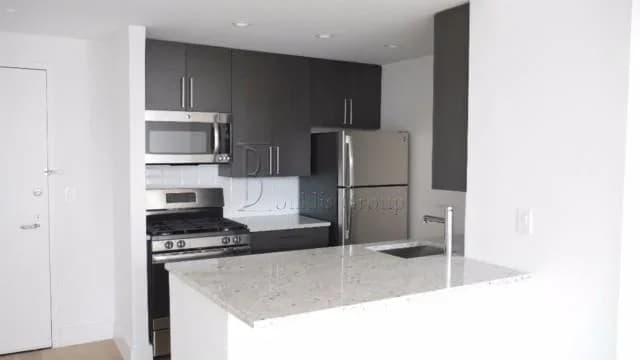 70 Battery Place #9O, Manhattan, NY 10280
