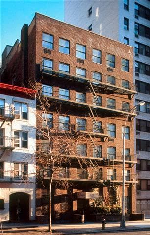 327 East 34 Street #3B, Manhattan, NY 10016 1