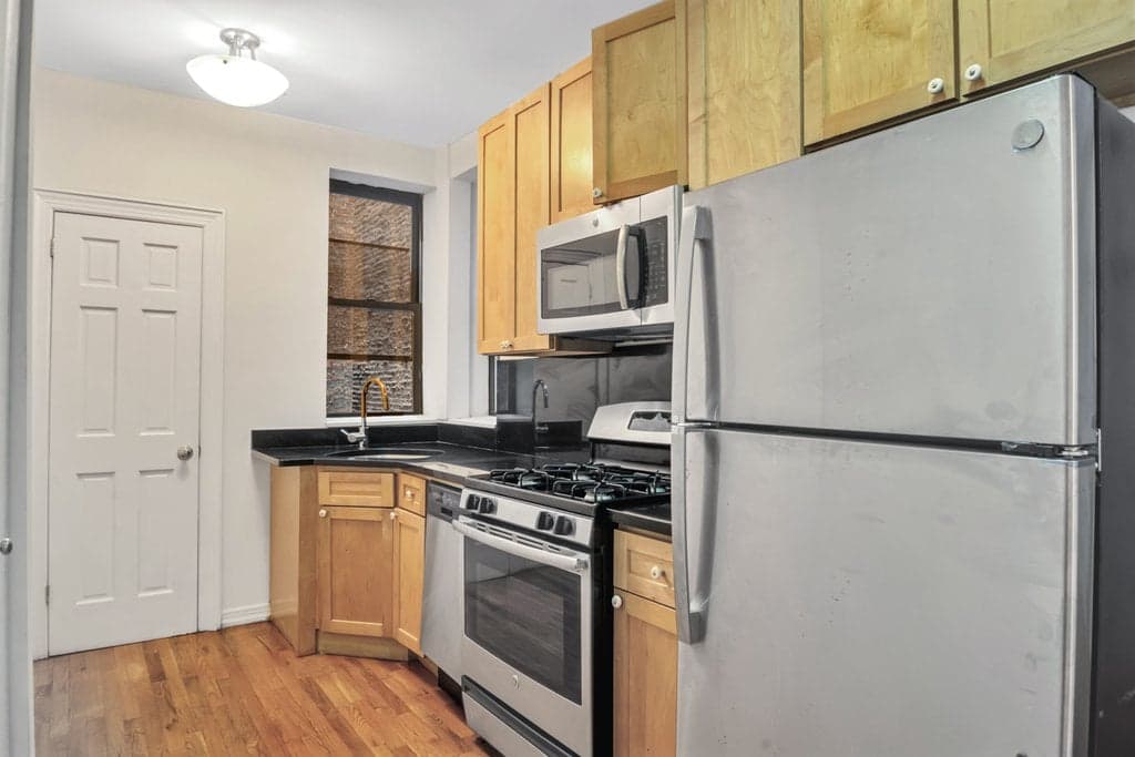 358 West 45 Street #3C, Manhattan, NY 10036 1