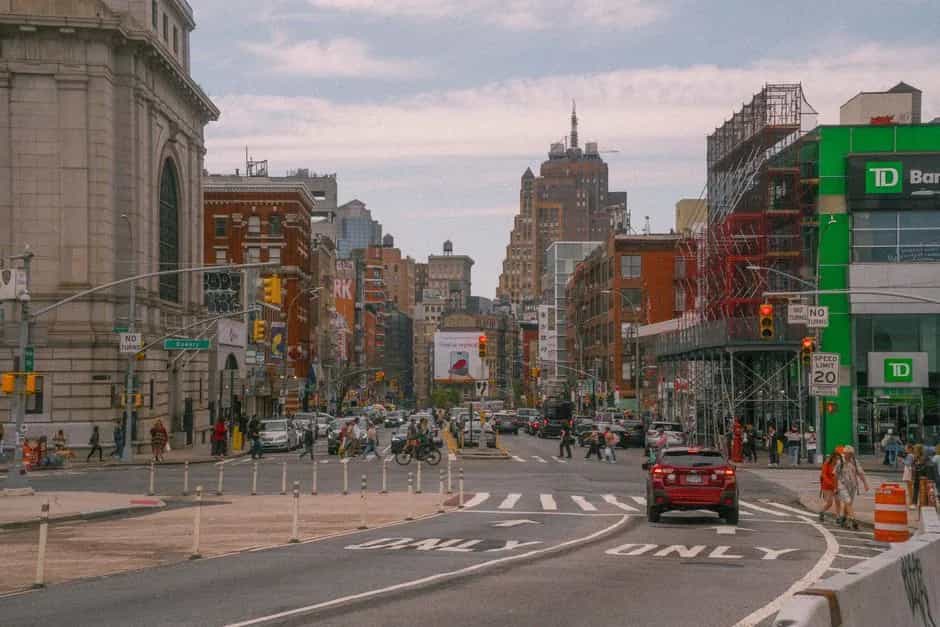 Should you rent in Carroll Gardens or Cobble Hill?