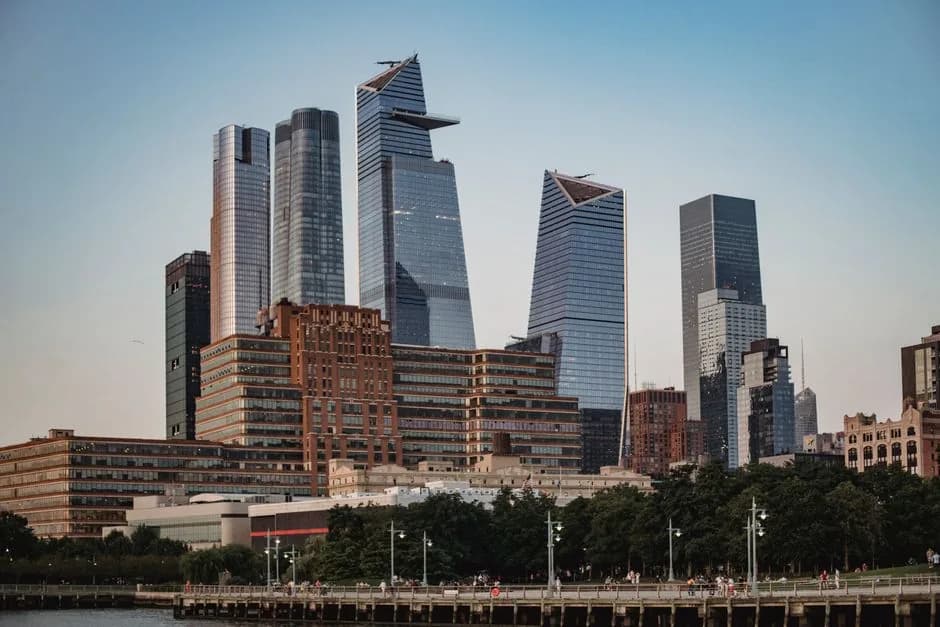 Moving to Hudson Yards? Here's what renters should know — Types of buildings and housing stock